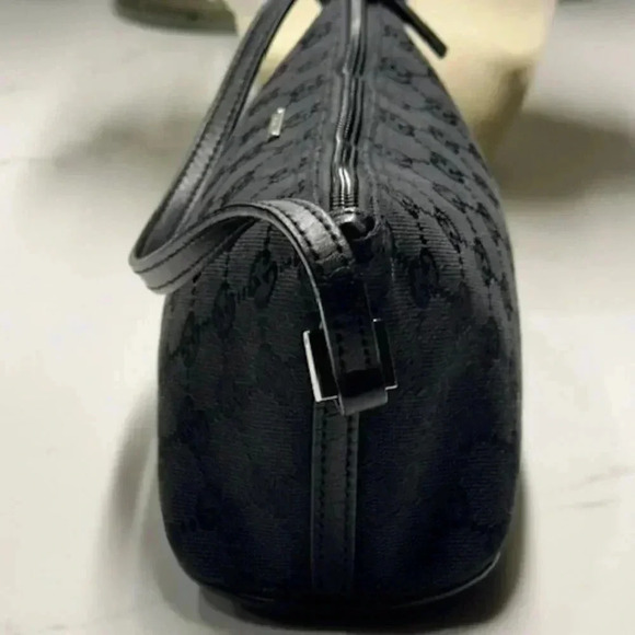 🔥Gucci GG Canvas Boat Mini Tote Pouchette Bag Black EUC Vintage + COA + Dust Bag - Picture 4 of 15